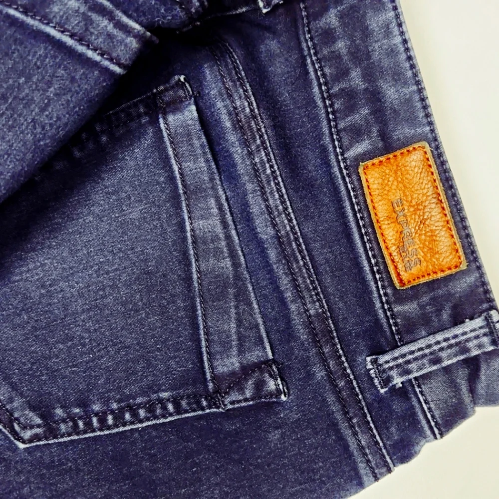 Express Jeans - Picture 3 of 3